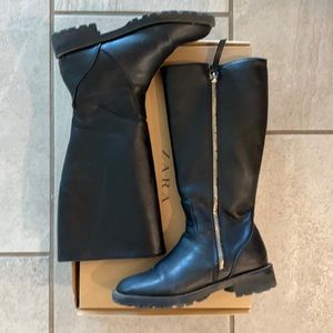 Zara Girls knee high boots black size 1.